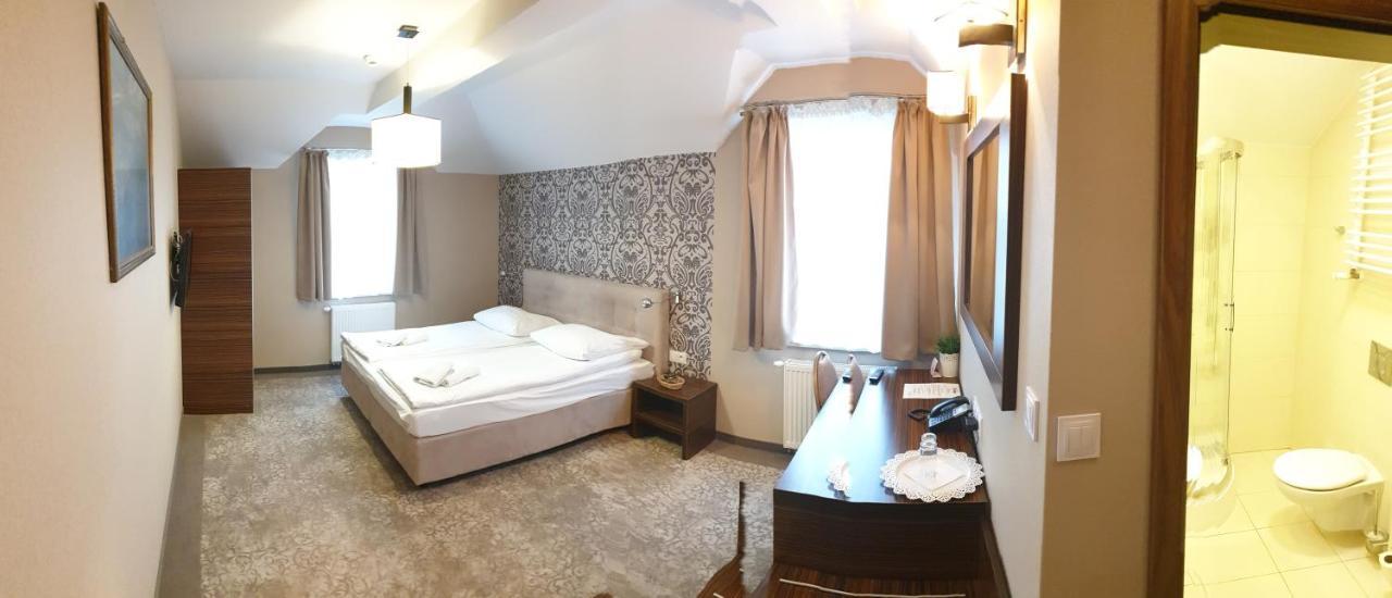 Hotel Kamiza วิสช์คูฟ ภายนอก รูปภาพ